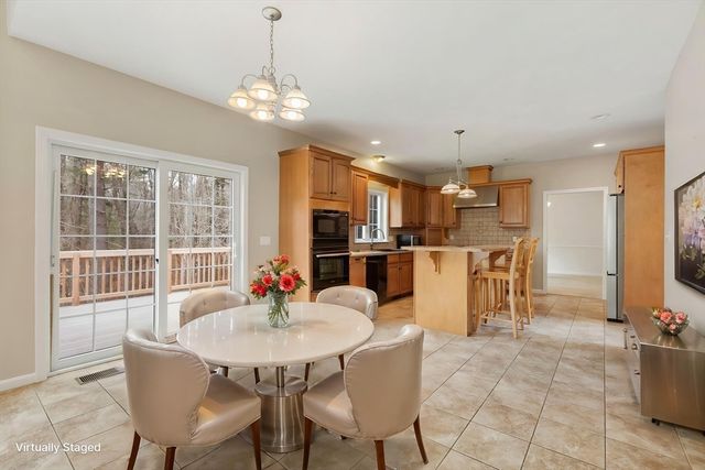 265 Finch Rd, Raynham, MA 02767