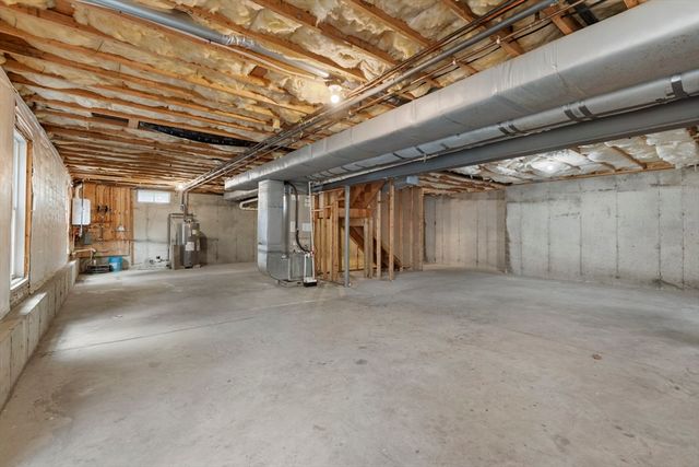 265 Finch Rd, Raynham, MA 02767