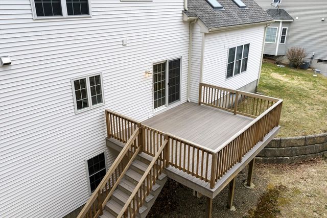 265 Finch Rd, Raynham, MA 02767