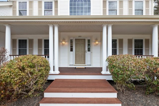 265 Finch Rd, Raynham, MA 02767