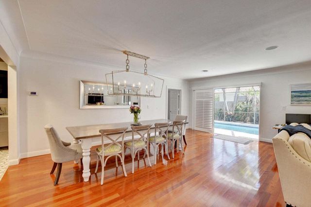 2700 Spanish River Road, Boca Raton, FL 33432