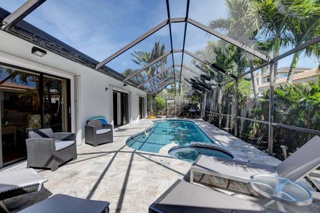 2700 Spanish River Road, Boca Raton, FL 33432