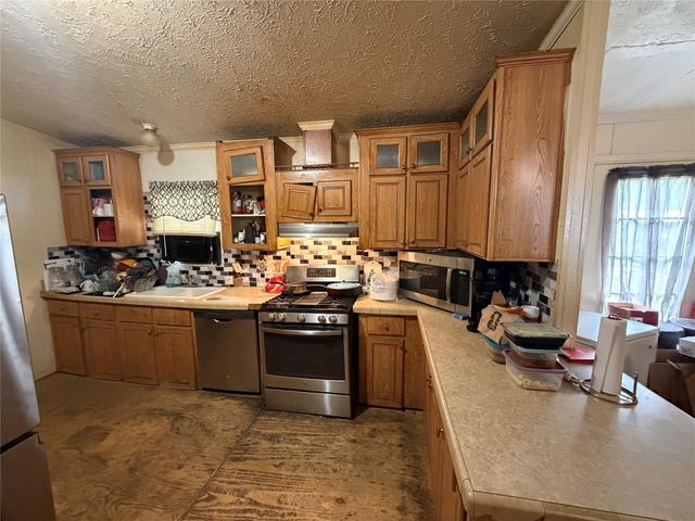 18667 Clover Path, Porter, TX 77365