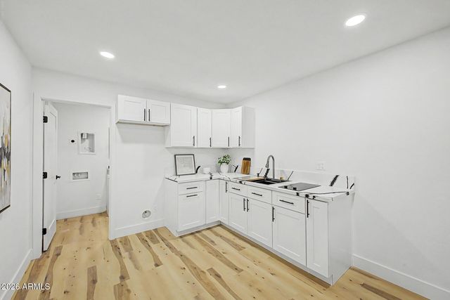 1706 S PARKSIDE Drive, Tempe, AZ 85281