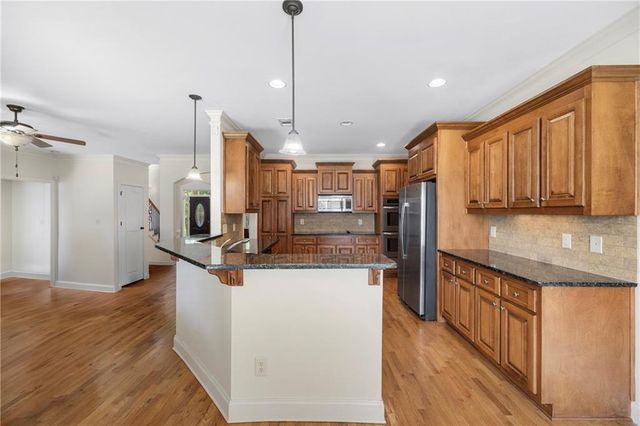 612 Baymist Court, Loganville, GA 30052