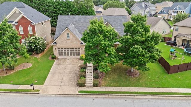 612 Baymist Court, Loganville, GA 30052