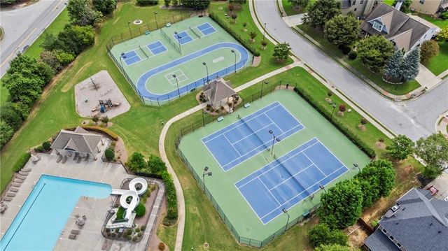 612 Baymist Court, Loganville, GA 30052