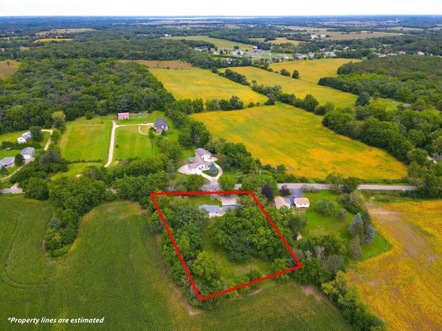 326 E Russell Road, Janesville, WI 53545