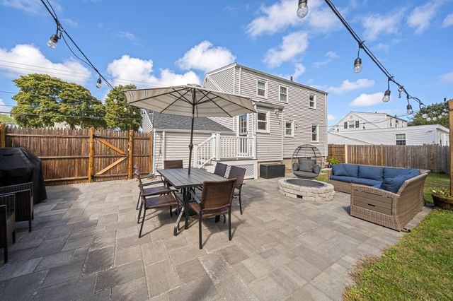 338 Green St, Weymouth, MA 02191