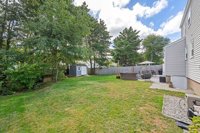 338 Green St, Weymouth, MA 02191