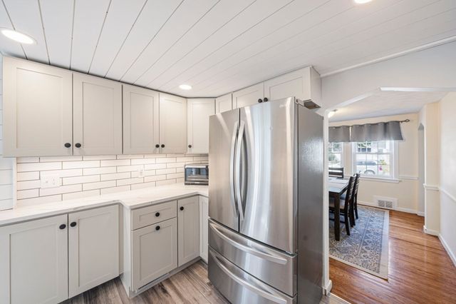 338 Green St, Weymouth, MA 02191