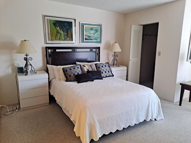 6795 Huntington Lane 405, Delray Beach, FL 33446