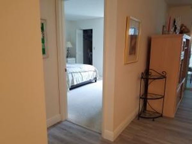 6795 Huntington Lane 405, Delray Beach, FL 33446