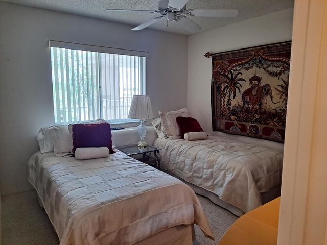 6795 Huntington Lane 405, Delray Beach, FL 33446