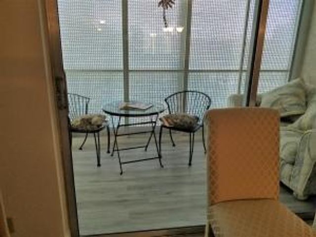 6795 Huntington Lane 405, Delray Beach, FL 33446