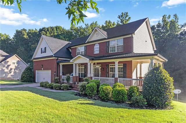 168 Melrose Creek Drive, Stockbridge, GA 30281