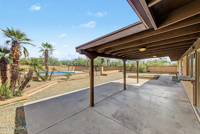 5090 N Calle Tobosa, Tucson, AZ 85749