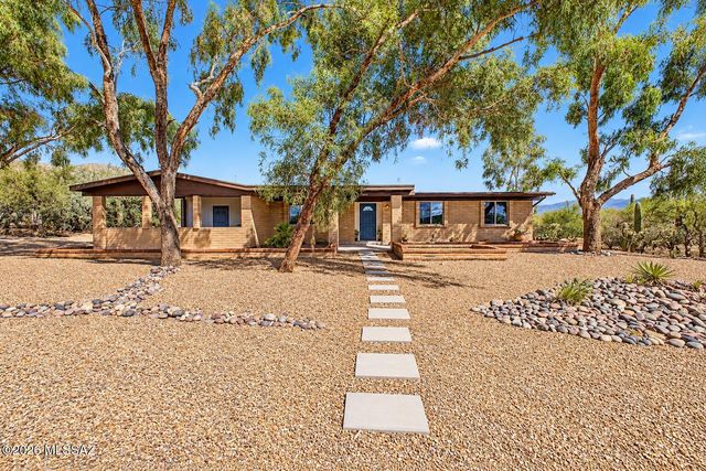 5090 N Calle Tobosa, Tucson, AZ 85749