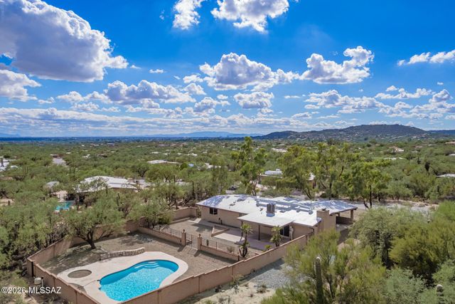 5090 N Calle Tobosa, Tucson, AZ 85749