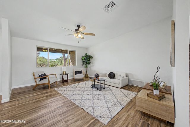 5090 N Calle Tobosa, Tucson, AZ 85749