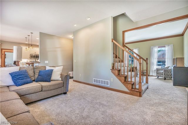 2931 Blue Ash Avenue NW, Canton, OH 44708