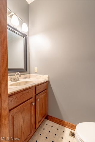 2931 Blue Ash Avenue NW, Canton, OH 44708
