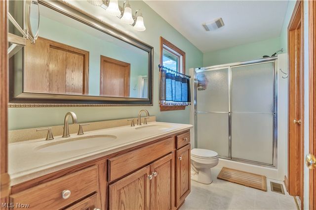 2931 Blue Ash Avenue NW, Canton, OH 44708