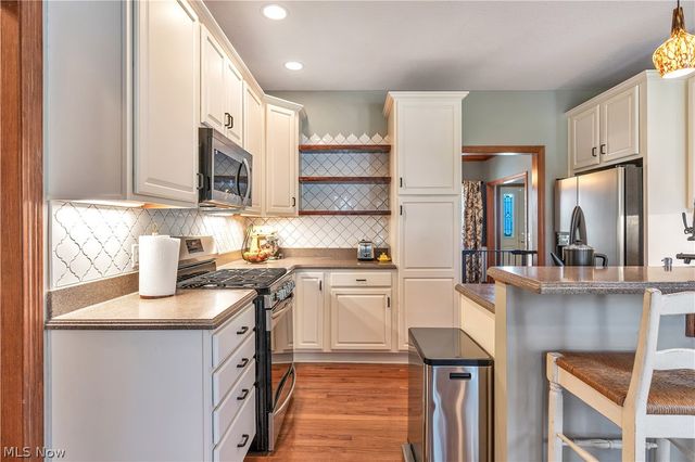 2931 Blue Ash Avenue NW, Canton, OH 44708