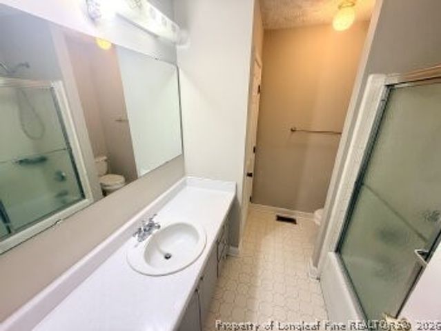 1525 Trevino Drive, Fayetteville, NC 28303