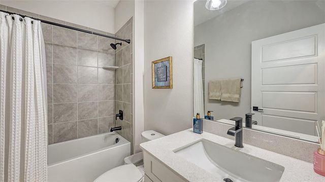 491 DAYLILY BOULEVARD, Nokomis, FL 34275