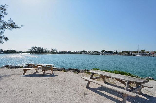 491 DAYLILY BOULEVARD, Nokomis, FL 34275