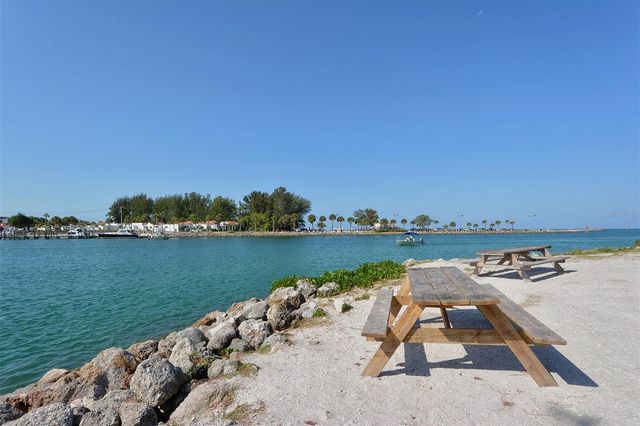 491 DAYLILY BOULEVARD, Nokomis, FL 34275