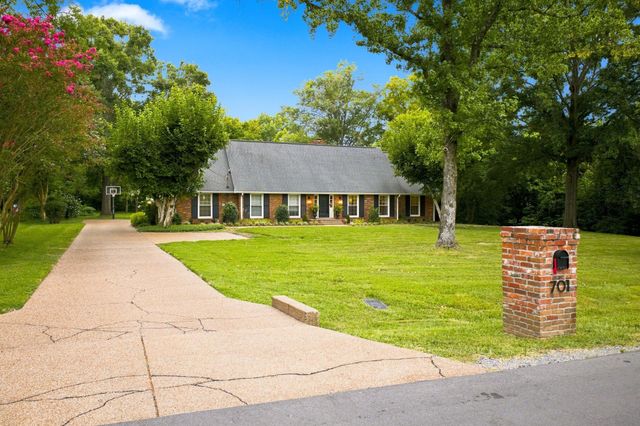 701 Shenandoah Dr, Brentwood, TN 37027