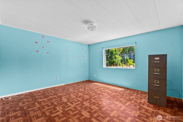 1491 E Spencer Lake Road, Shelton, WA 98584