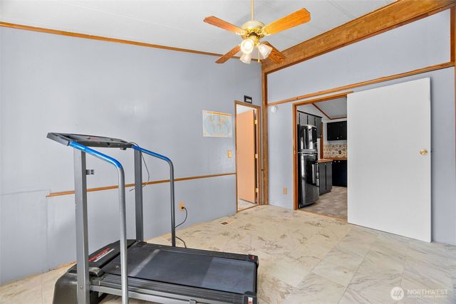 1491 E Spencer Lake Road, Shelton, WA 98584