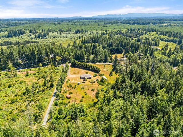 1491 E Spencer Lake Road, Shelton, WA 98584