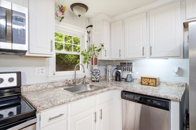 115 Flint Street, Manchester, NH 03103