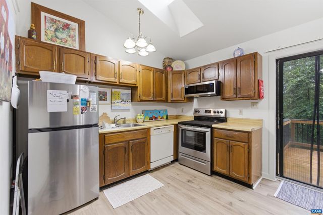 735 MATTHEW MILL RD, Ruckersville, VA 22968