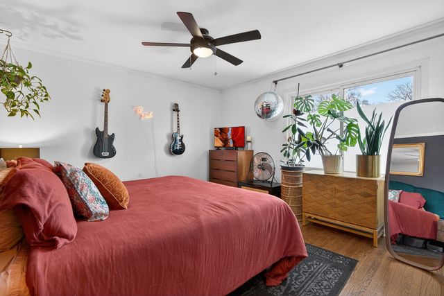 714 E Eisenhower Avenue, Palatine, IL 60074