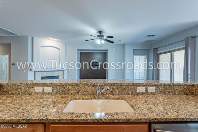 1254 W Versilia Drive, Oro Valley, AZ 85755