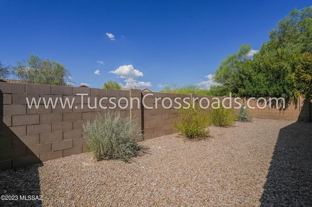 1254 W Versilia Drive, Oro Valley, AZ 85755