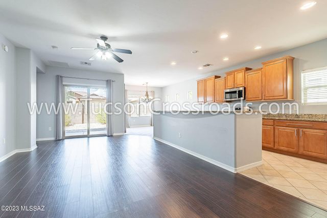 1254 W Versilia Drive, Oro Valley, AZ 85755