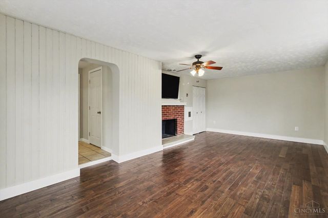 1244 Kent Drive, Miami Twp, OH 45150