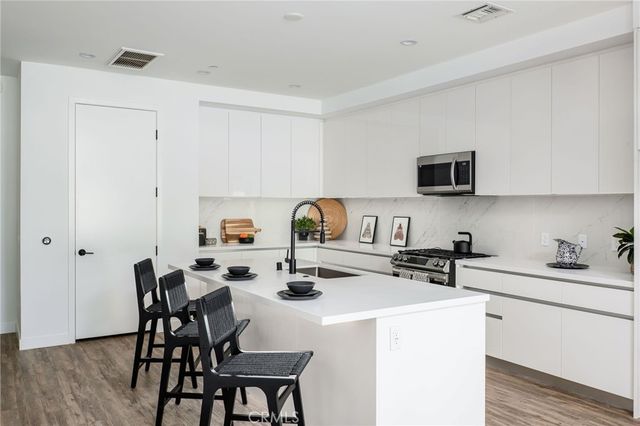 118 Astronaut Ellison S Onizuka Street 311, Los Angeles, CA 90012