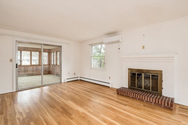 31 Faculty Road, Durham, NH 03824