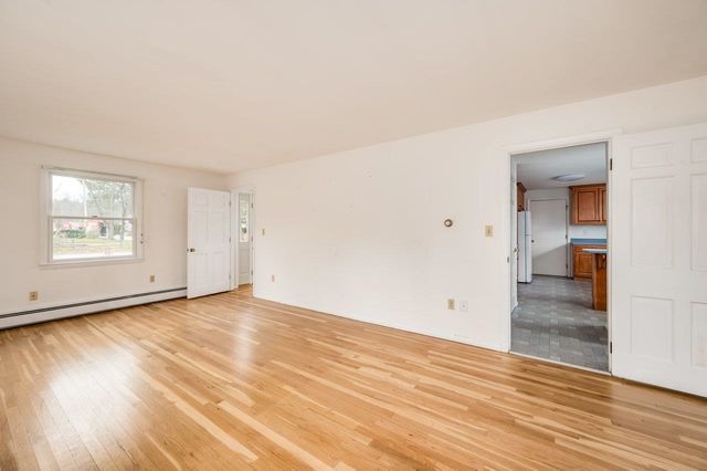 31 Faculty Road, Durham, NH 03824