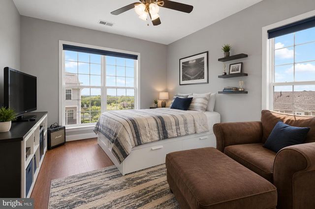 20659 SIBBALD SQ, Ashburn, VA 20147