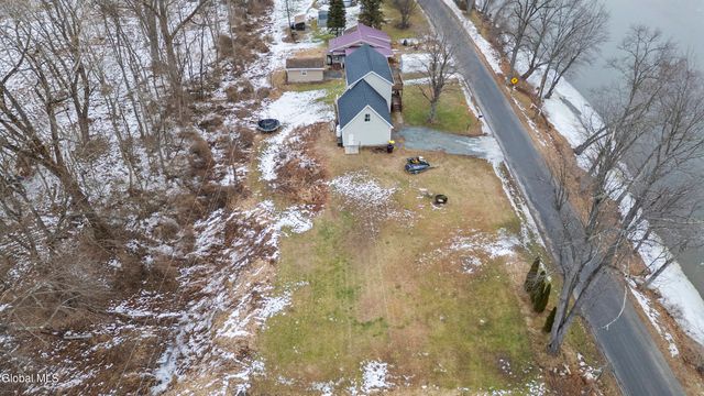 179 River Road, Schuylerville, NY 12871