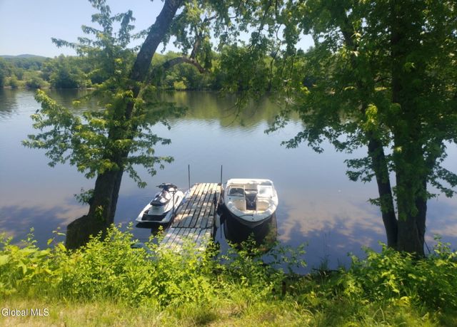 179 River Road, Schuylerville, NY 12871