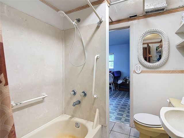 22380 POWELL ROAD, Brooksville, FL 34602